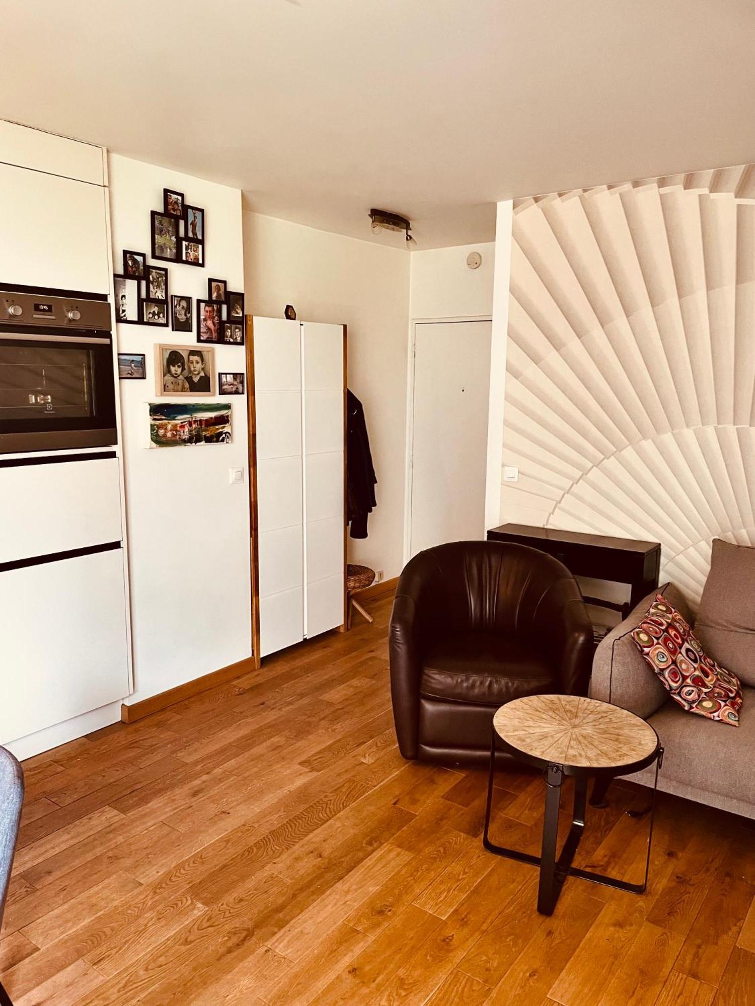 Jolie 2 Pieces Avec Balcon Paris 15 Eme Apartment Exterior photo