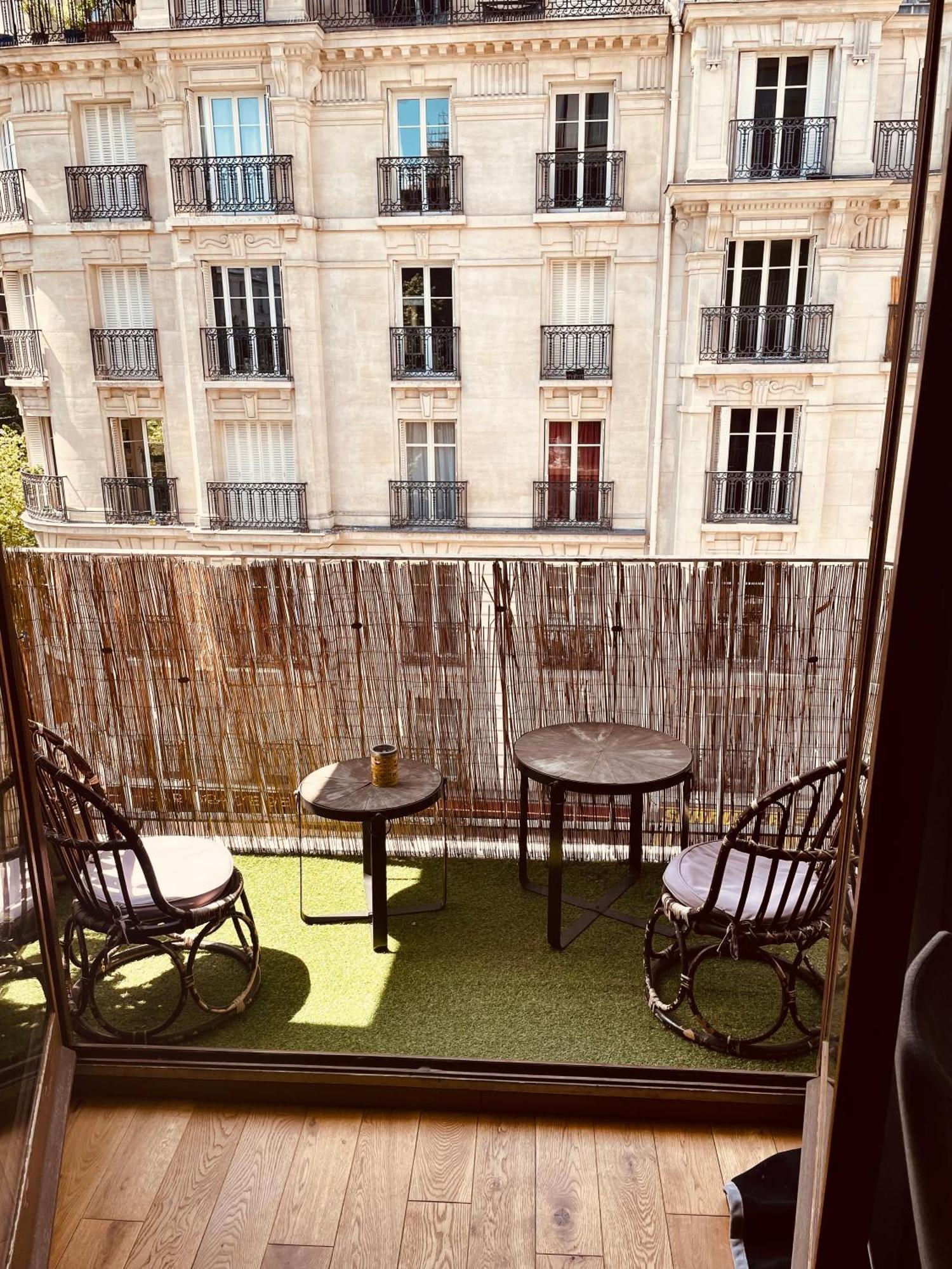 Jolie 2 Pieces Avec Balcon Paris 15 Eme Apartment Exterior photo